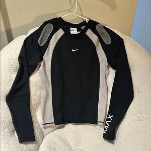 Nike Black and Gray Athletic Long Sleeve Shirt